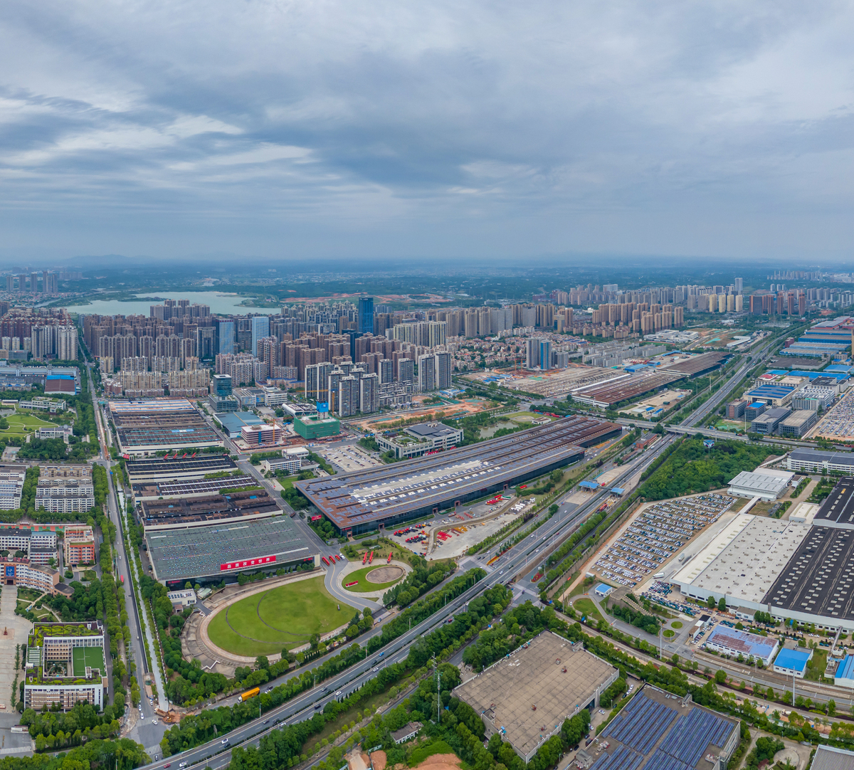 工业园区建设项目产城融合发展：促进城市经济、提升环境、增强竞争力