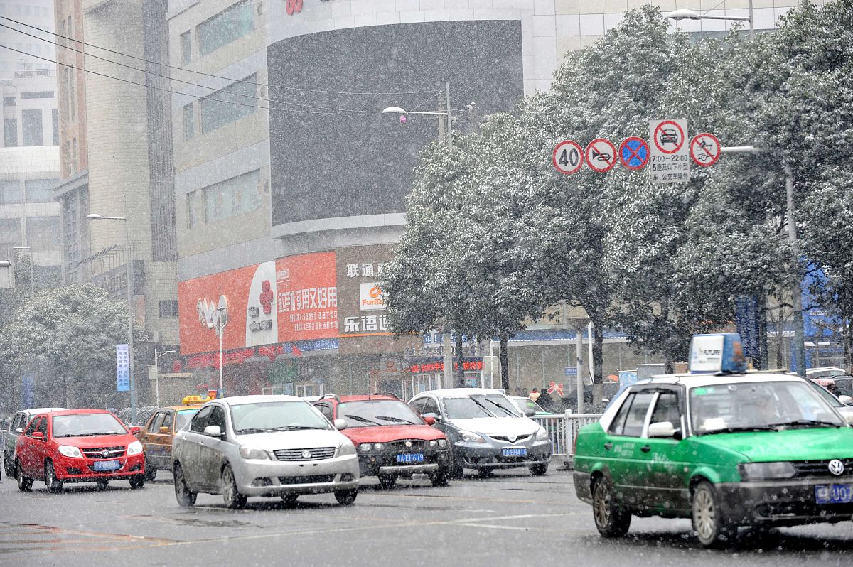 重庆水电职院道路养护与管理专业招生-广阔就业前景