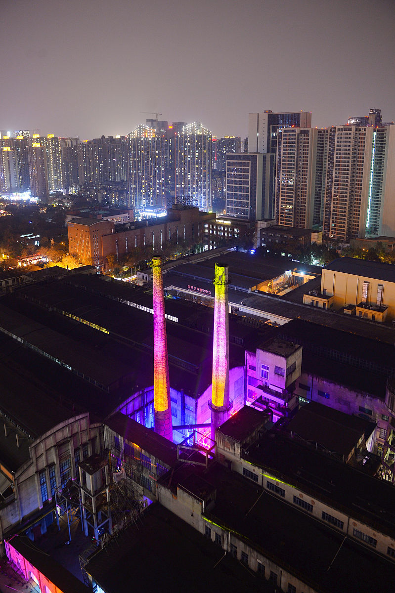成都2021年读中专要多少钱