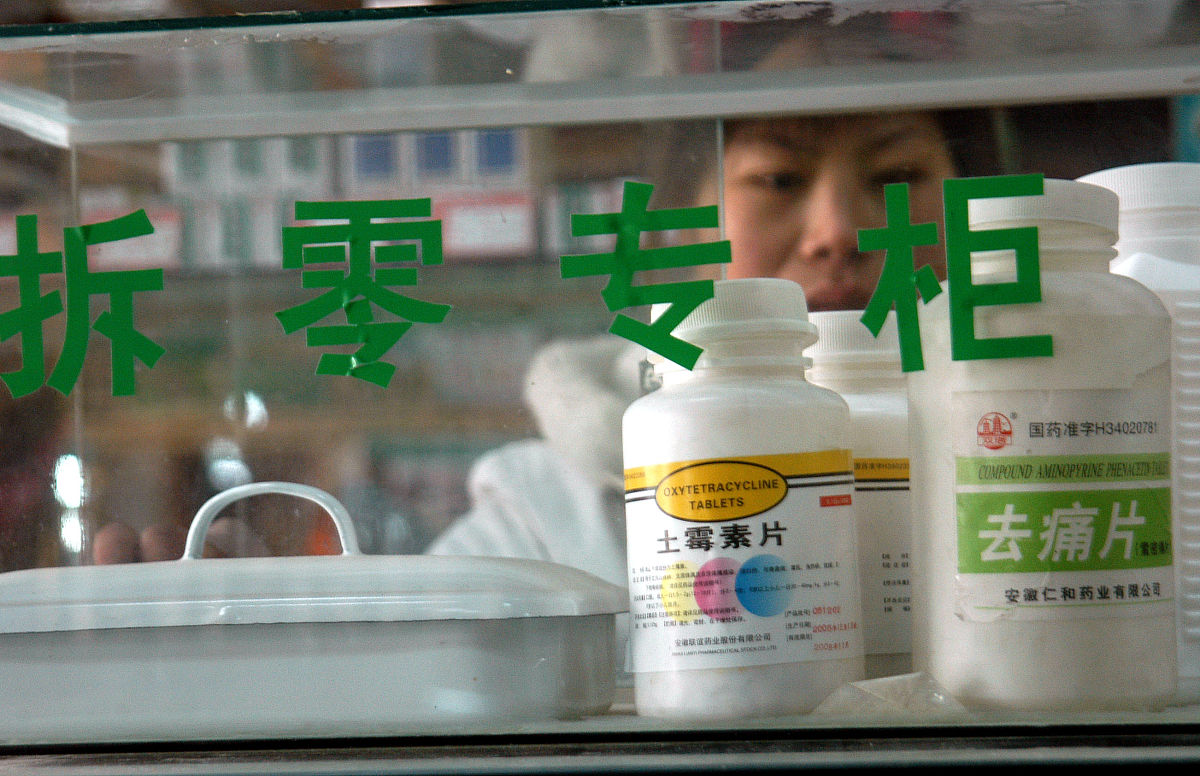 顽固性脚气治疗特效药：克霉唑、酮康唑、特比萘芬等