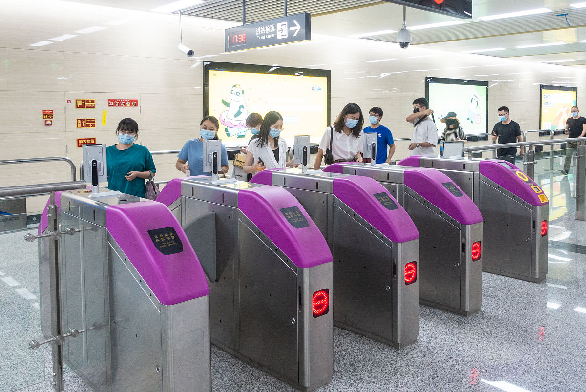 成都地铁学校毕业生就业方向：技术、管理、配套产业和新兴职业