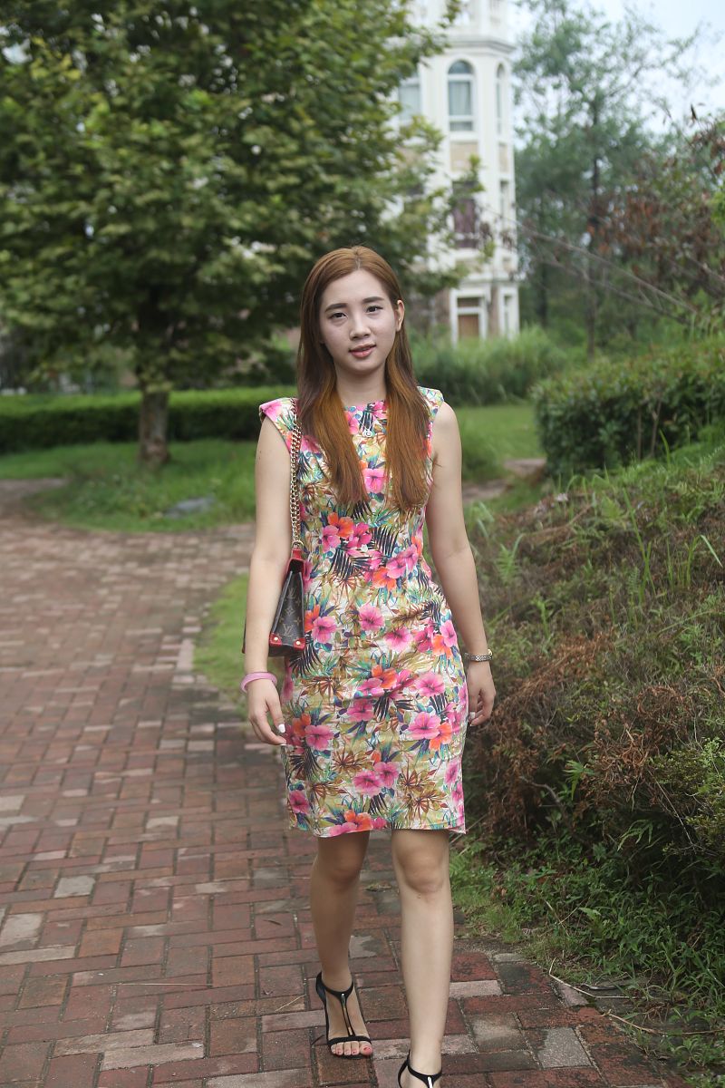 2015年8月12日,南昌,90后王婷大学毕业后选择创业,开设了一家主题公寓