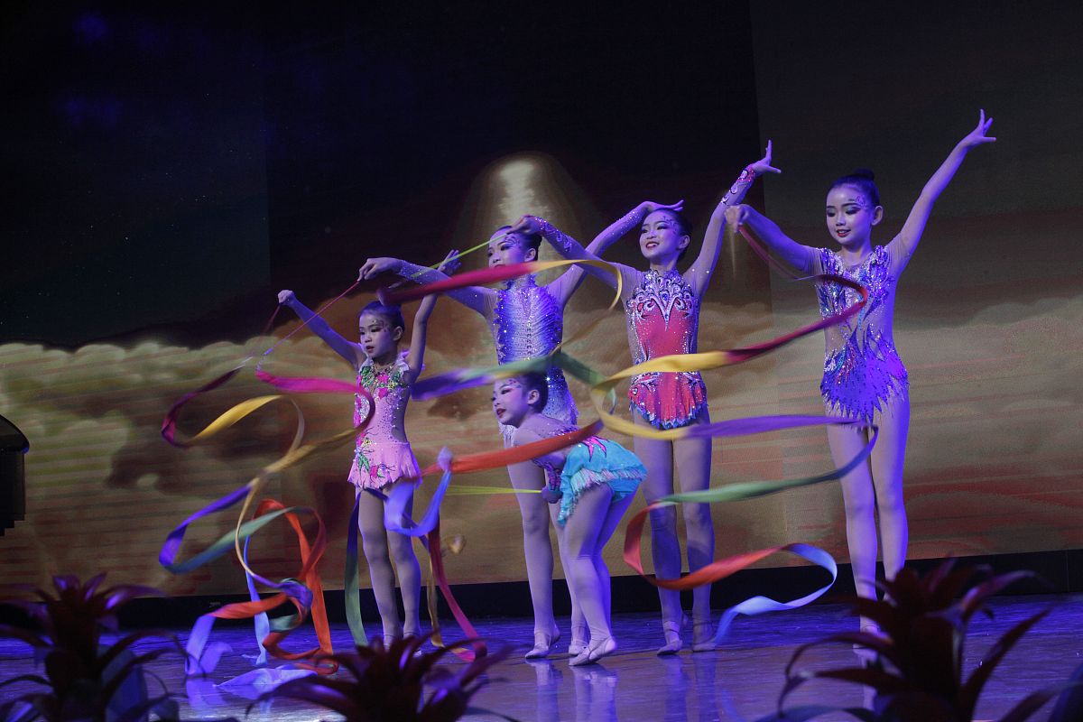 杭州艺术学校系综合性艺术中等专业学校歌舞表演专业前景如何