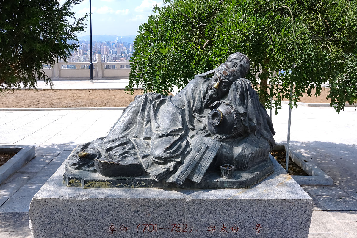 2020年09月22日,兰州,李白塑像.