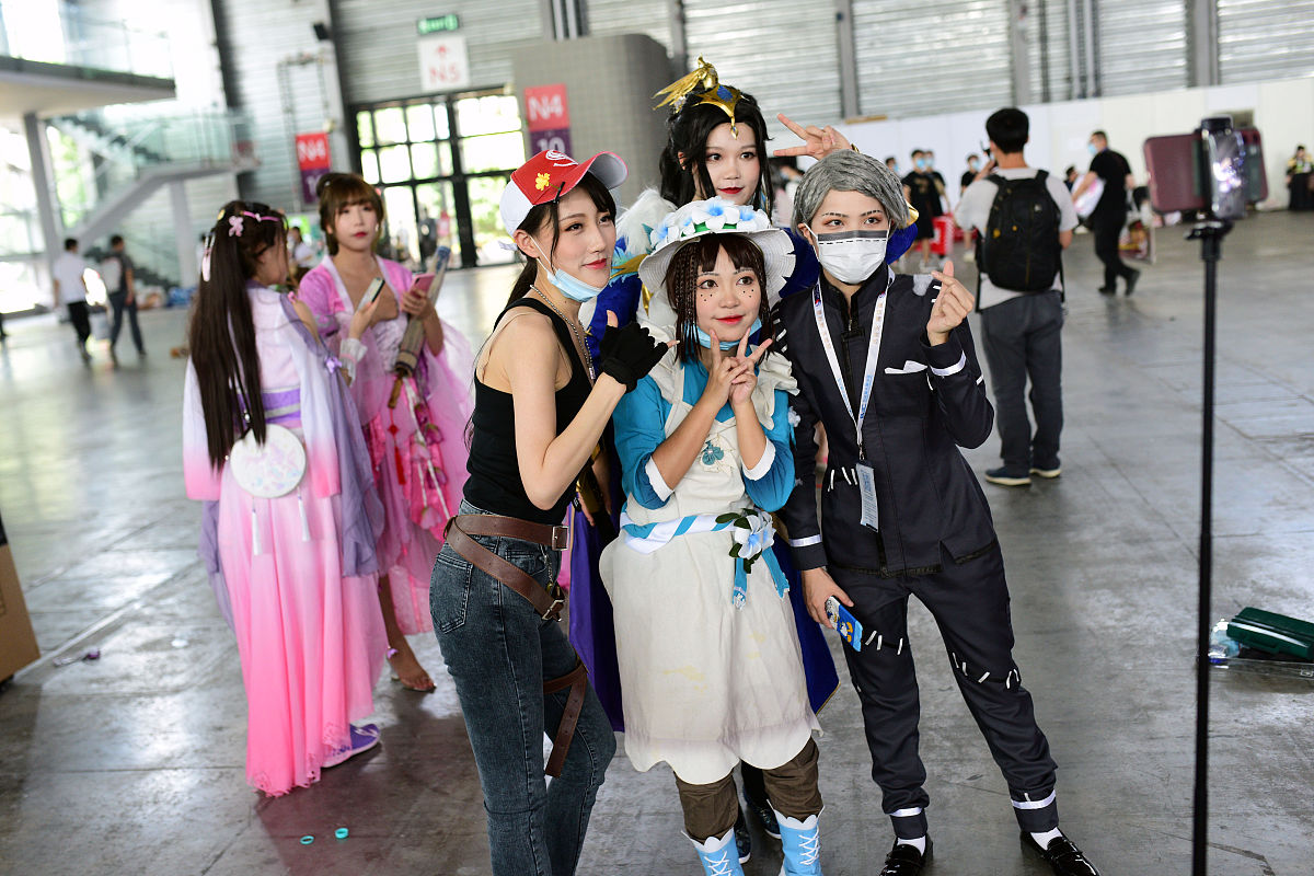 cosplay英雄联盟：从角色扮演到文化交流
