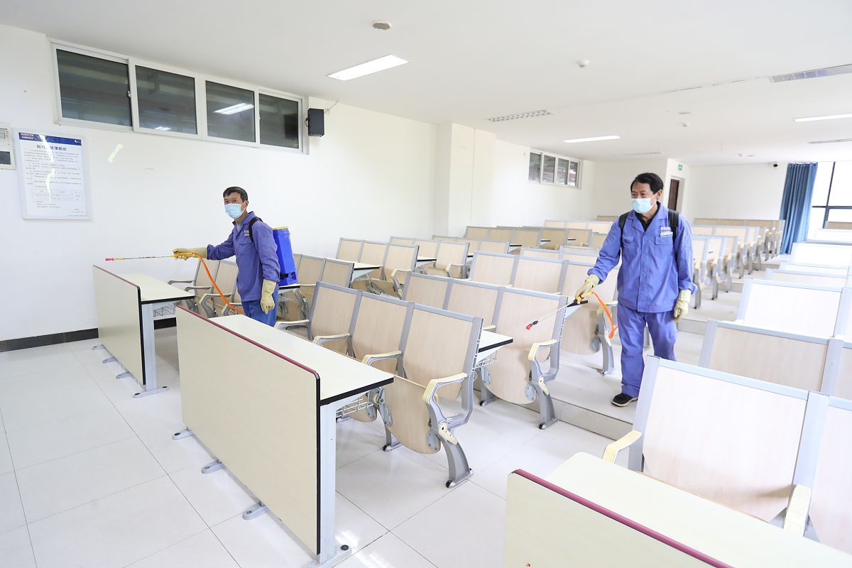 重庆卫校医疗器械维护与管理专业介绍 - 培养医疗器械维护管理人才