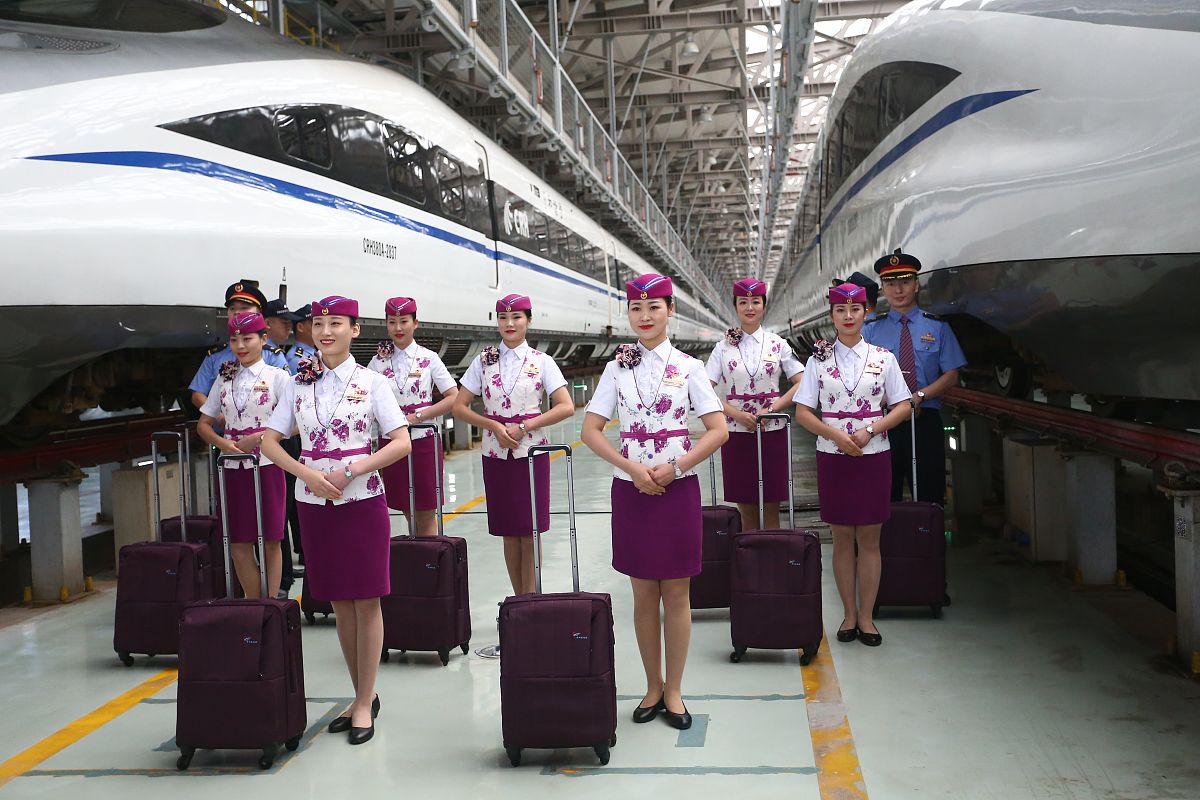 贵阳高铁学校毕业生就业优势解析：为什么他们能顺利就业？