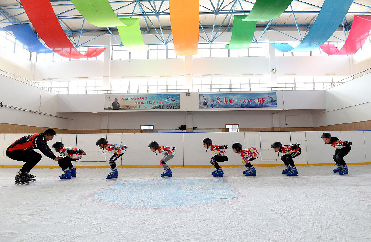 哈尔滨科学技术职业学院休闲体育滑雪教练专业专业课程设置有哪些
