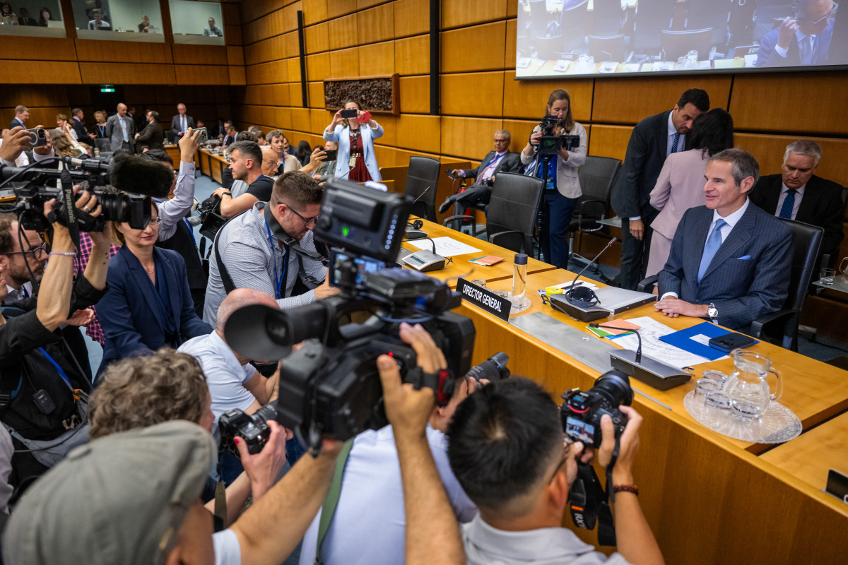 如何选择合适的会议摄影师？ - 5个关键因素