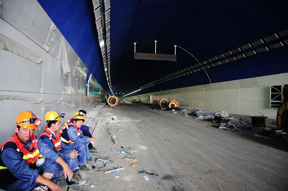 中铁隧道集团中等专业学校2022年专业设置：隧道工程技术专业领衔