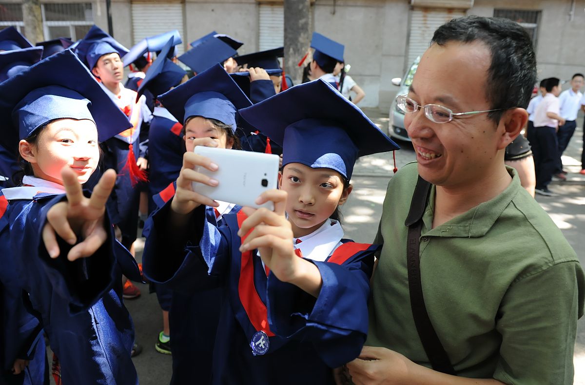 四川国际标榜职业学院2900名学生顺利毕业，开启人生新篇章