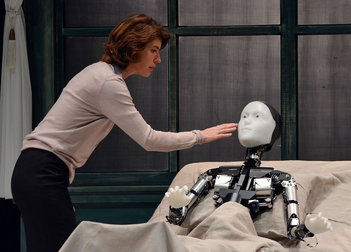 气球变形机器人手游更新！全新角色、地图、技能和装备系统