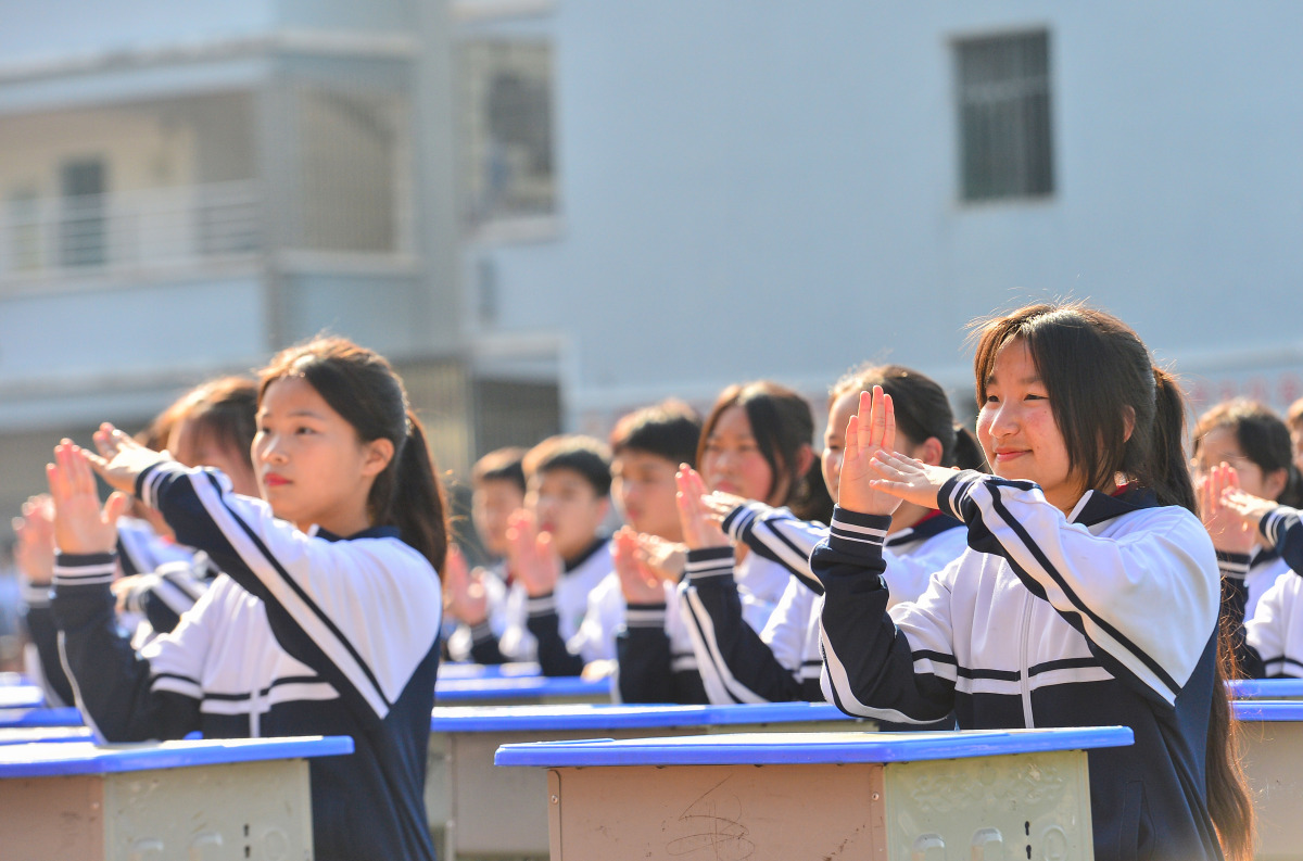 家长称大量河南中学生"中考移民"至大庆