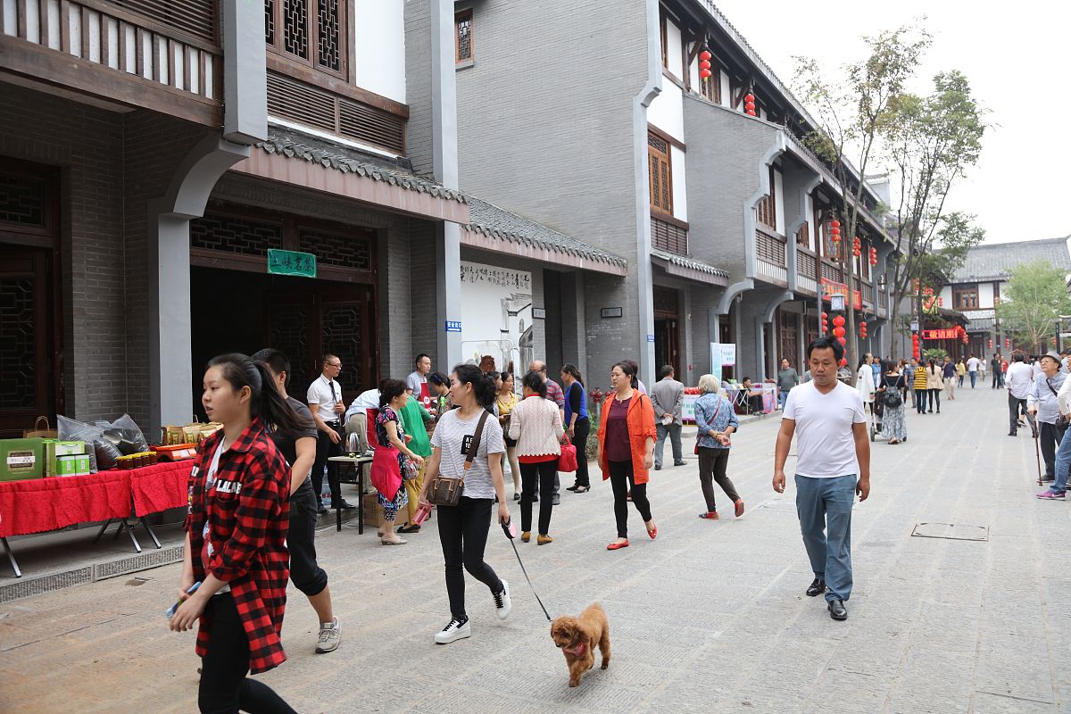 写20条关于五一旅游的文章标题