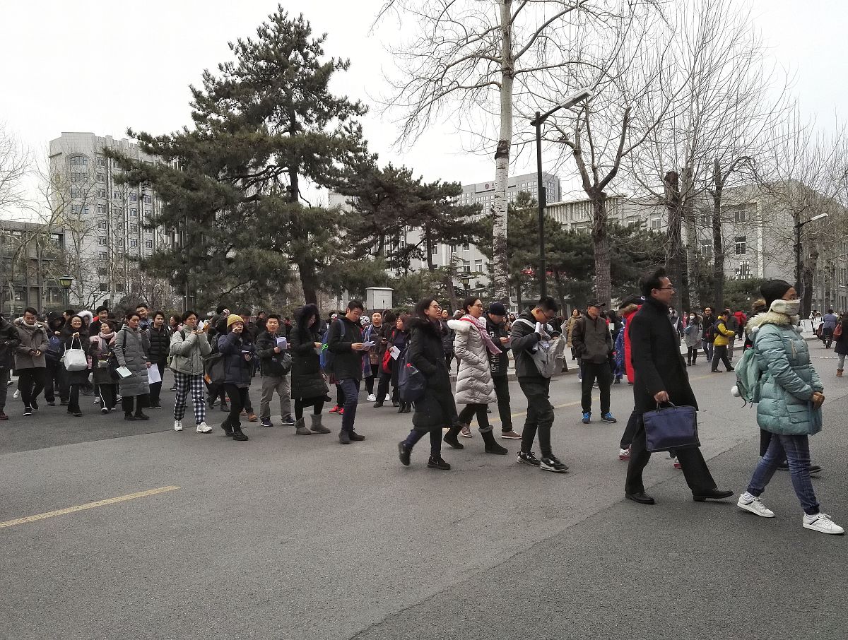 大学课堂听课功利性调查报告5000字