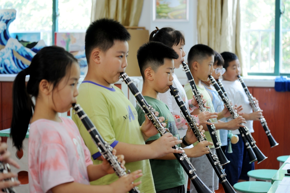 结合实践试谈谈小学音乐教学中的创新型民族性可以如何体现1000字