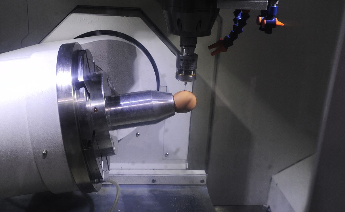 台湾潭兴四轴反向间隙怎么调整