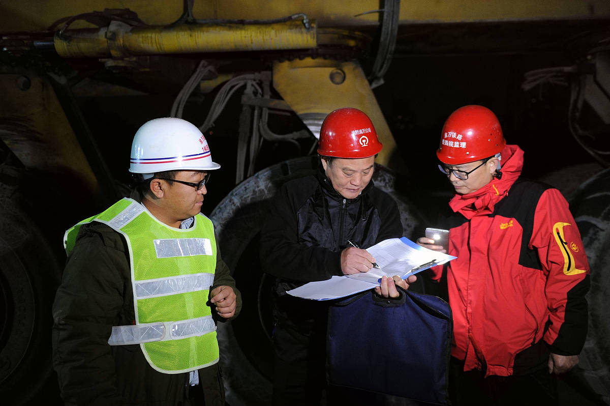 煤矿特殊工种安全检查工安全行为规范详解