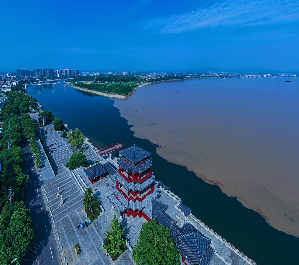 如需下载使用,请务必署名:曹礼达/视觉中国,谢谢!2019年8月21日,湖北