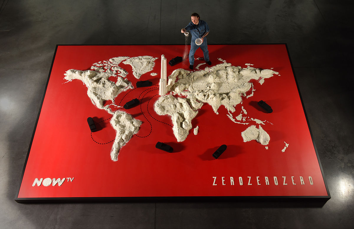 2021年3月3日讯(具体拍摄时间不详),英国格林威治,一幅用161公斤面粉