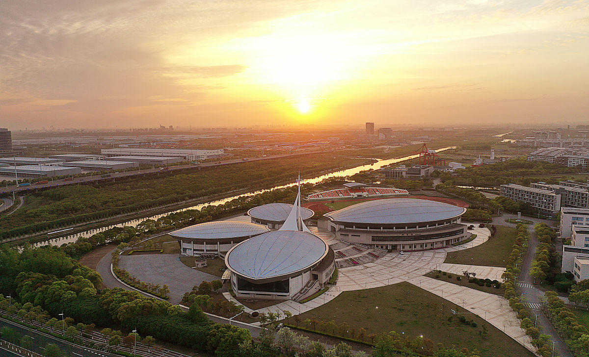 上海海事大学附属职校有什么专业？