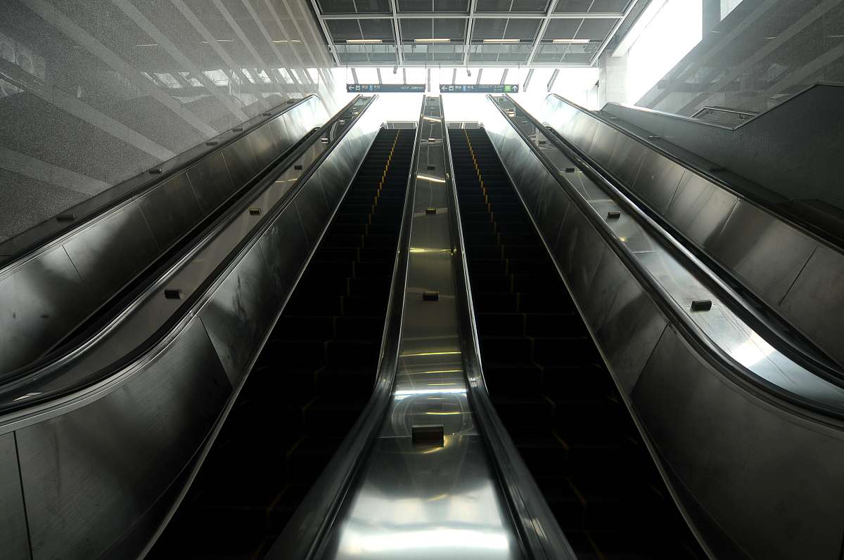 重庆艺才技工学校地址及乘车路线 - 观音桥正街39号