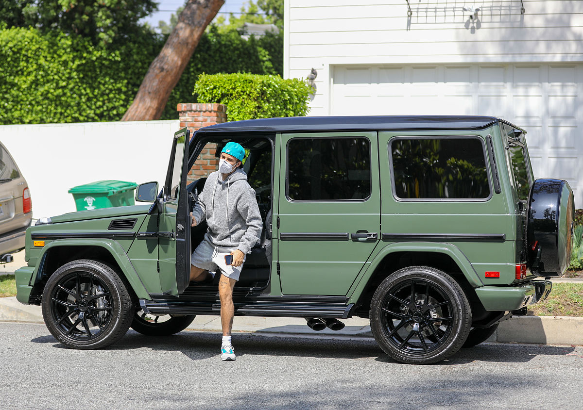 当地时间2020年5月28日,美国洛杉矶,贾斯汀·比伯(justin bieber)现身