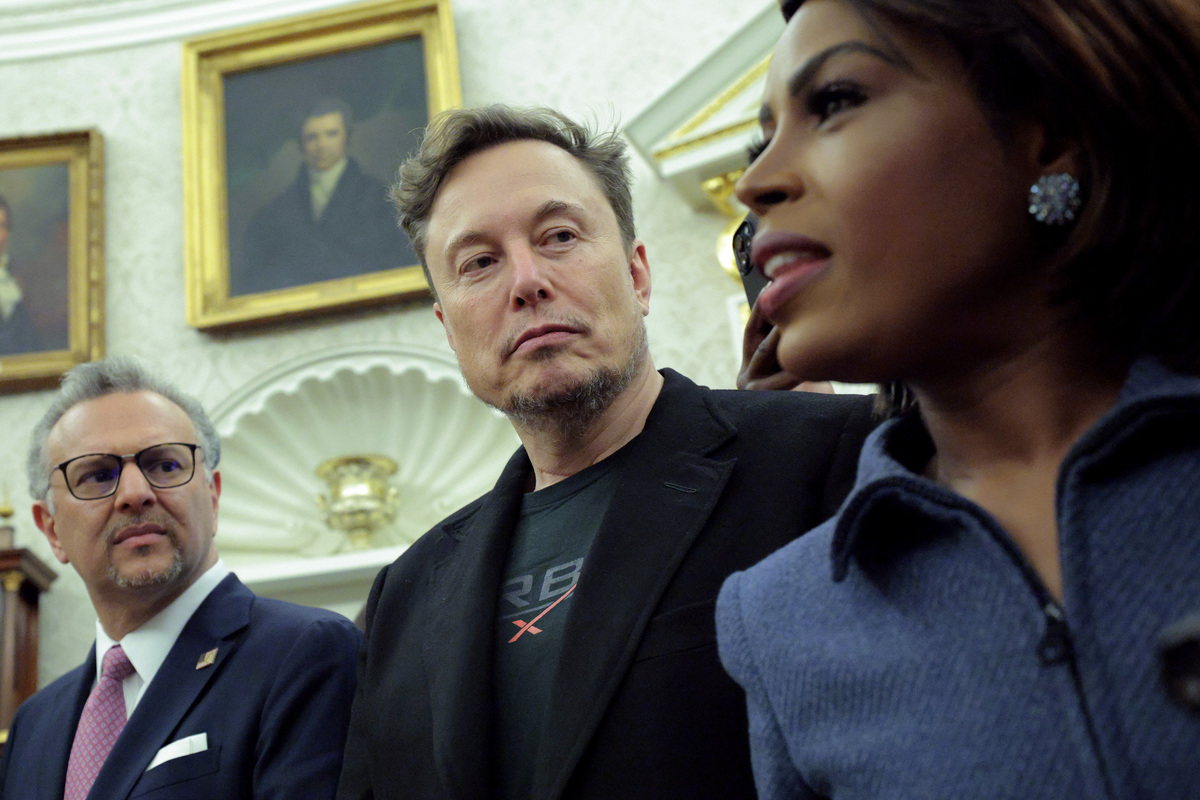 埃隆·马斯克最爱的电影？一条推特引爆科幻热潮