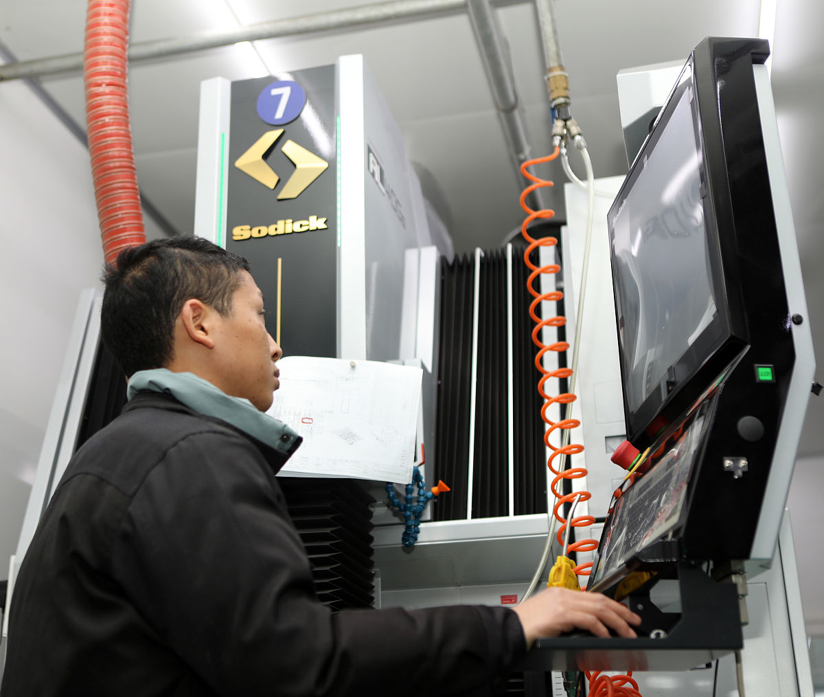 重庆高新区教育五看五度教学理念：以学生为中心，打造个性化教育