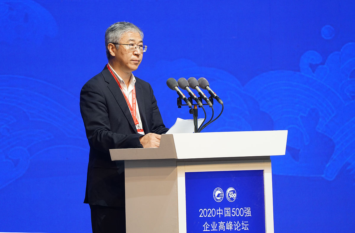 青年才俊李伯青
