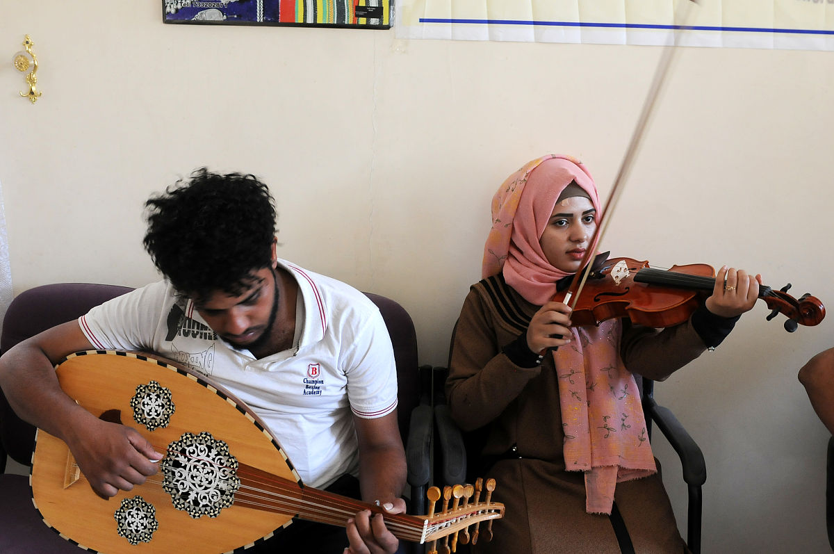 成都市华盛航空港职业学校官网：航空人才培养基地