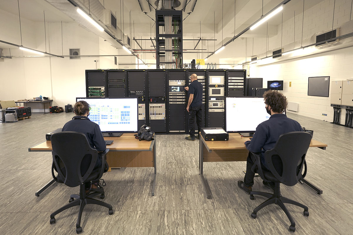 六盘水读铁路学校学什么专业有前途？