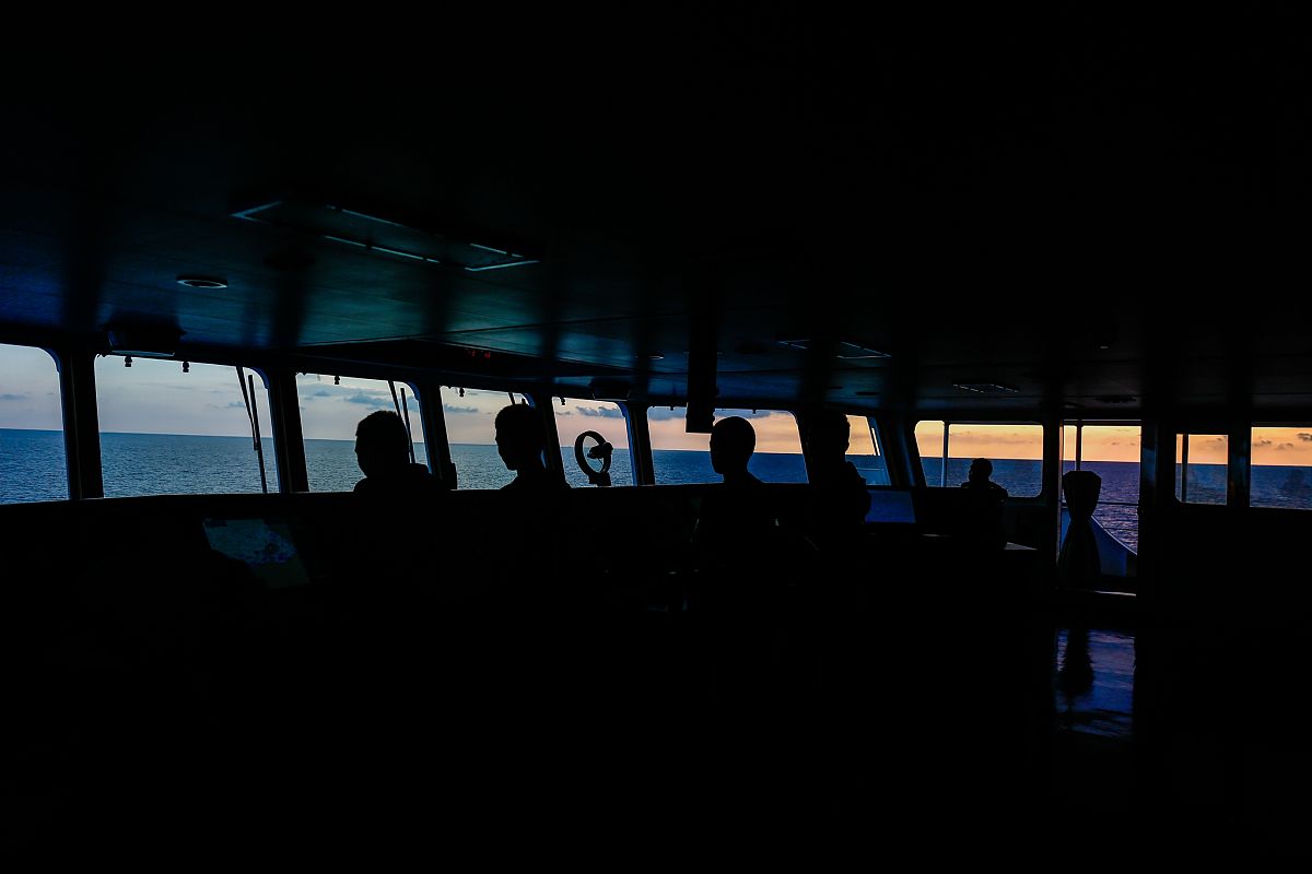 从秦皇岛到扬州海昌海运要多久航时用210字帮我详细描述