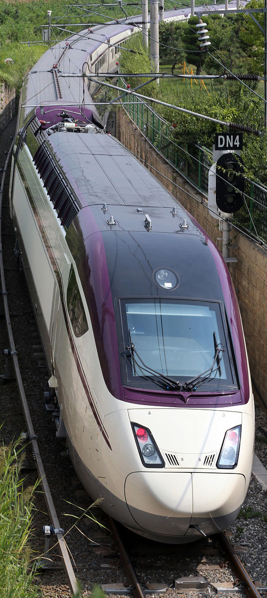 江西高铁铁路学校2023年招生简章-报名条件-专业学费