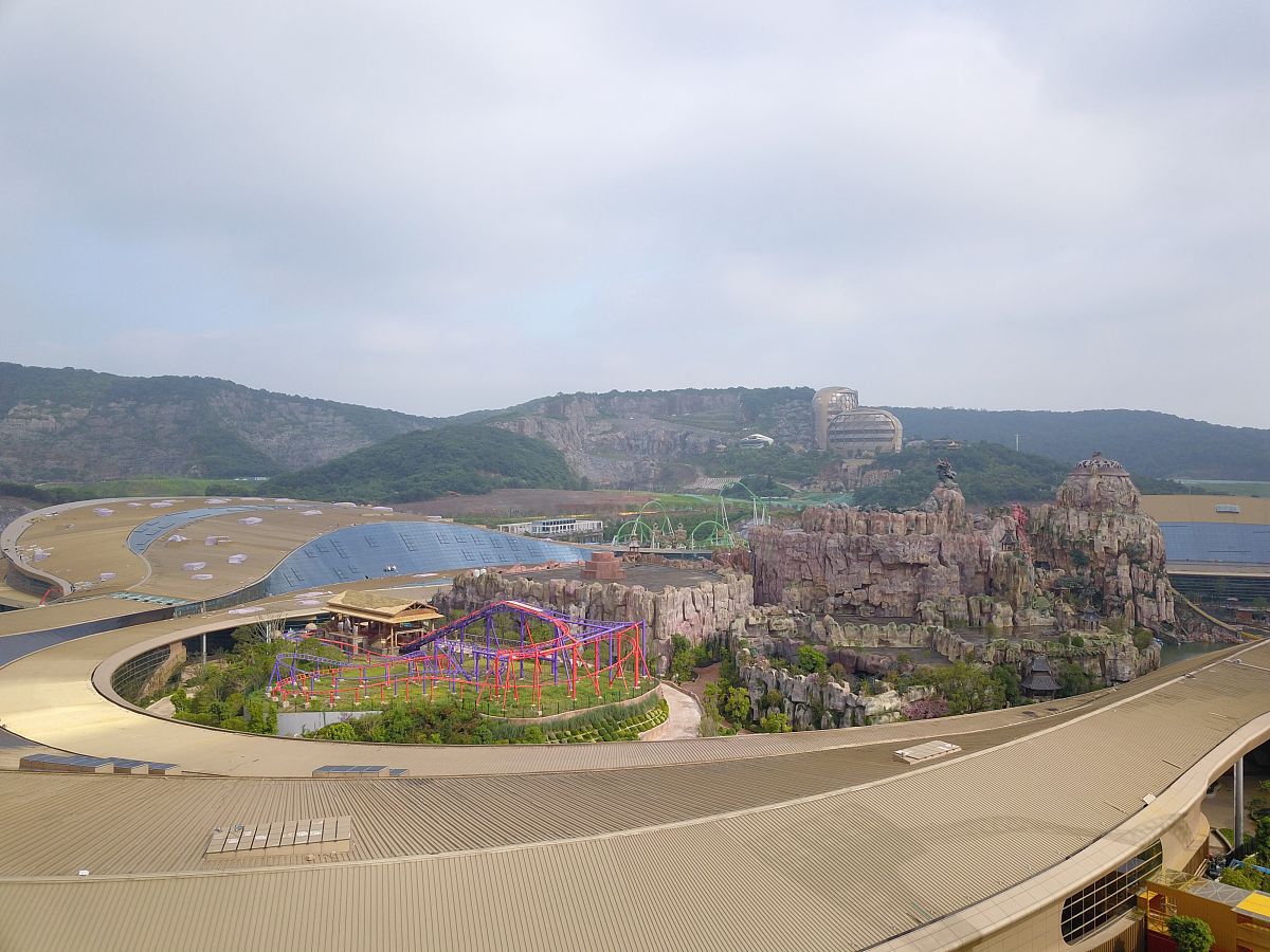 类似英雄萨姆的游戏推荐：快节奏射击与冒险