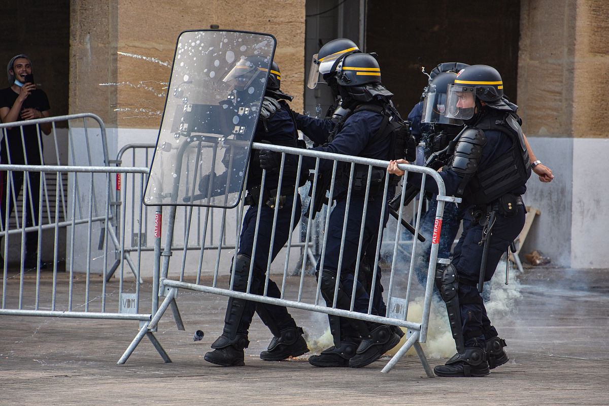 秦皇岛曝光媒体求助热线电话及平台：如何有效曝光问题？