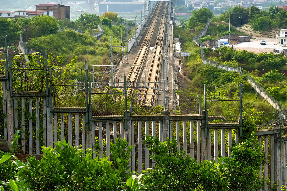 2021成都高铁学校高铁专业招生要求：入学条件及发展前景