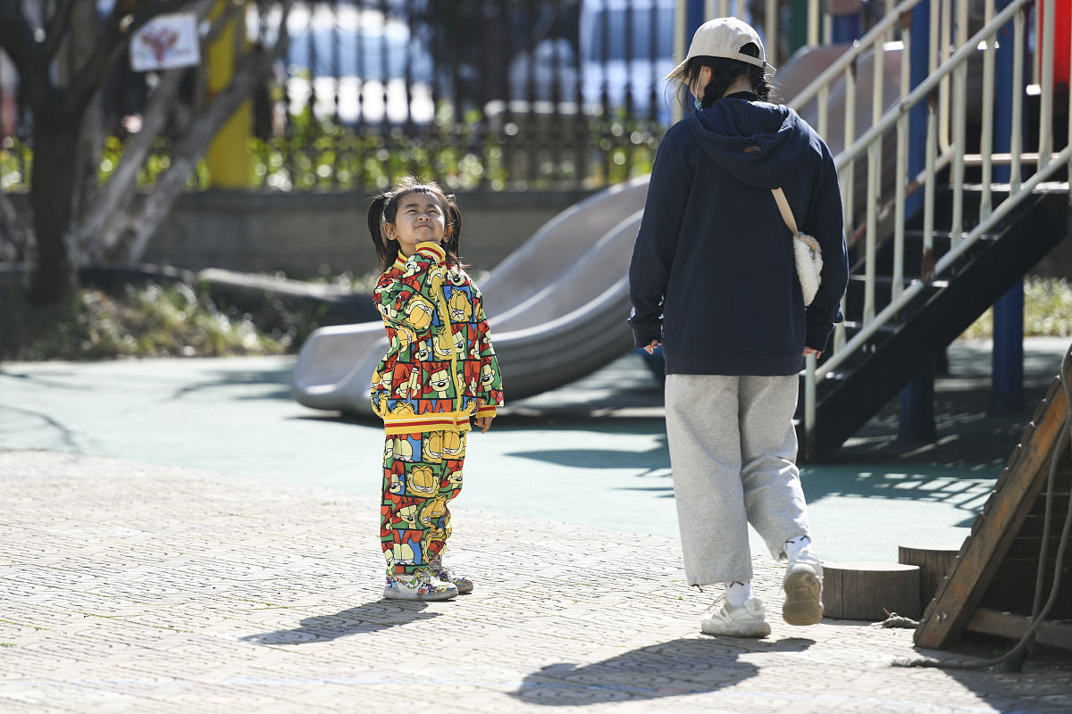 成都幼师工资多少？薪资待遇及其他问题分析