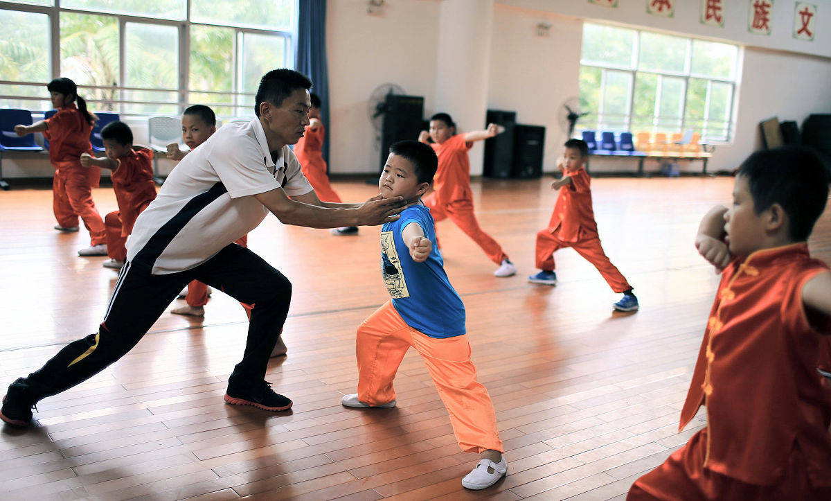 昆明卫校录取分数线：400分够吗？2022年最新解读