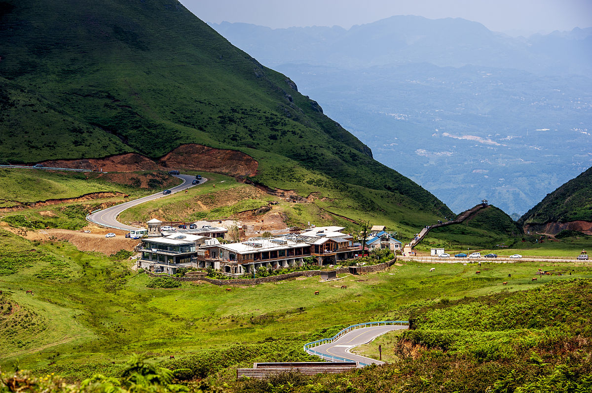 六盘水铁路学校和幼师哪个好？2020年入学指南