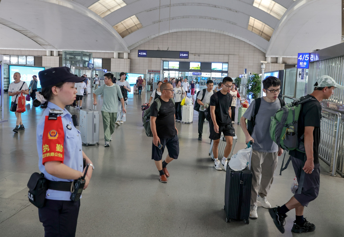 武汉铁路职业技术学院护理学院有高铁乘务专业吗