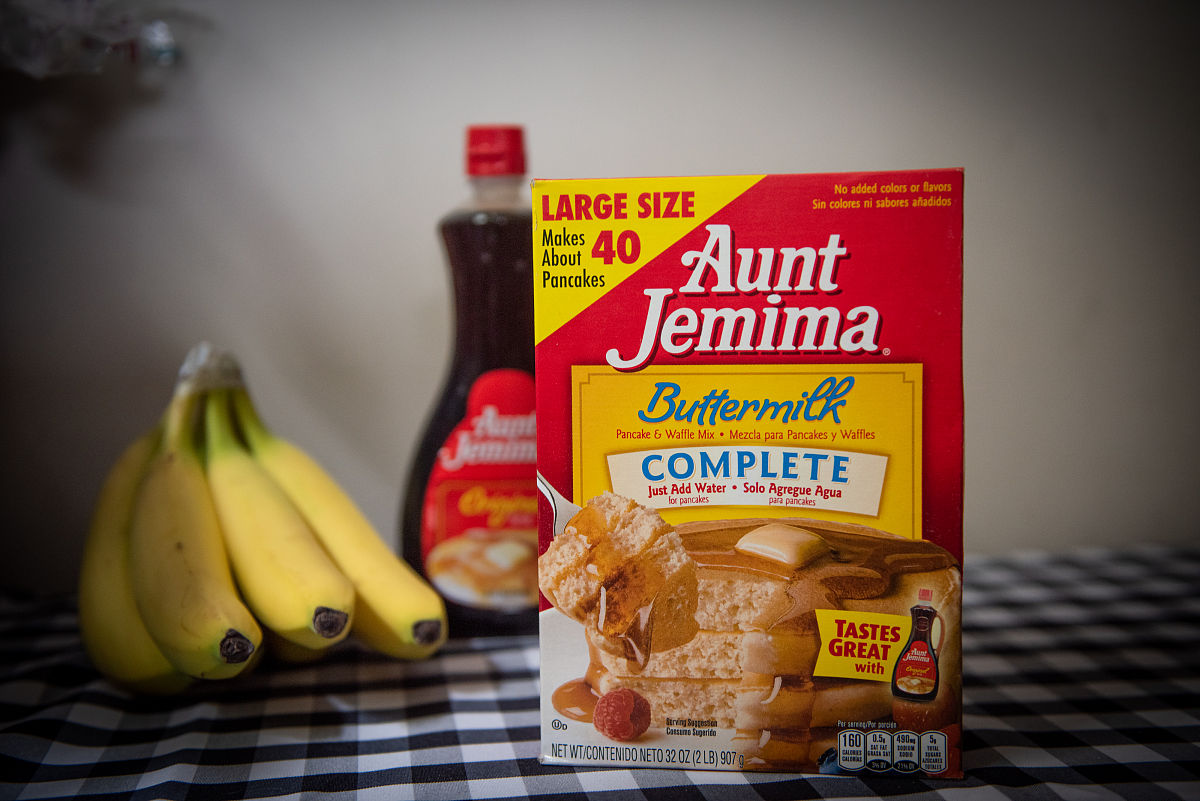 形容女人一马平川的意思