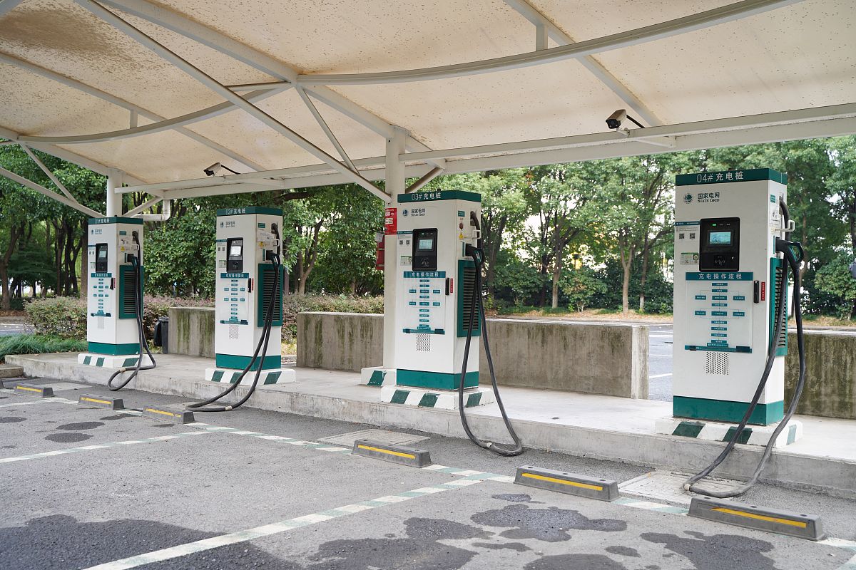 TX市新能源汽车公共充电设施用户满意度研究