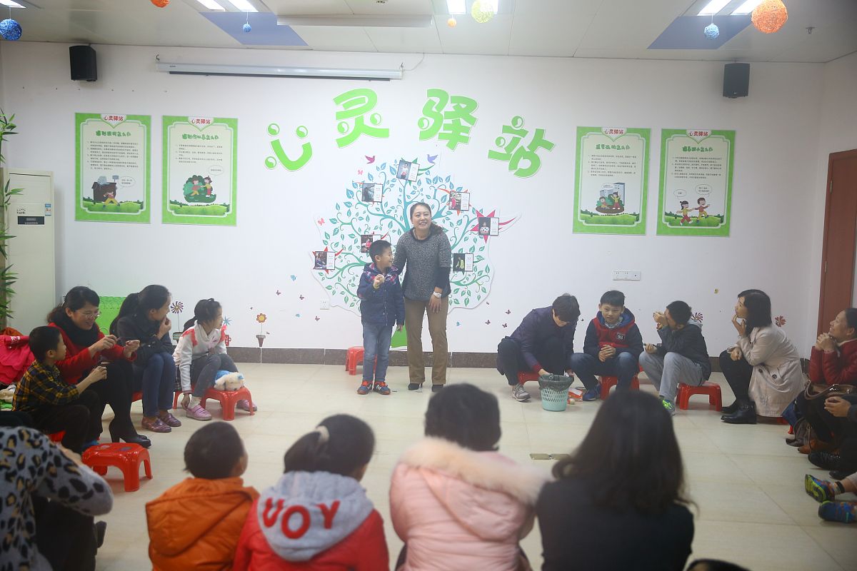 育儿指南：培养自信、独立、高情商孩子的5个关键策略