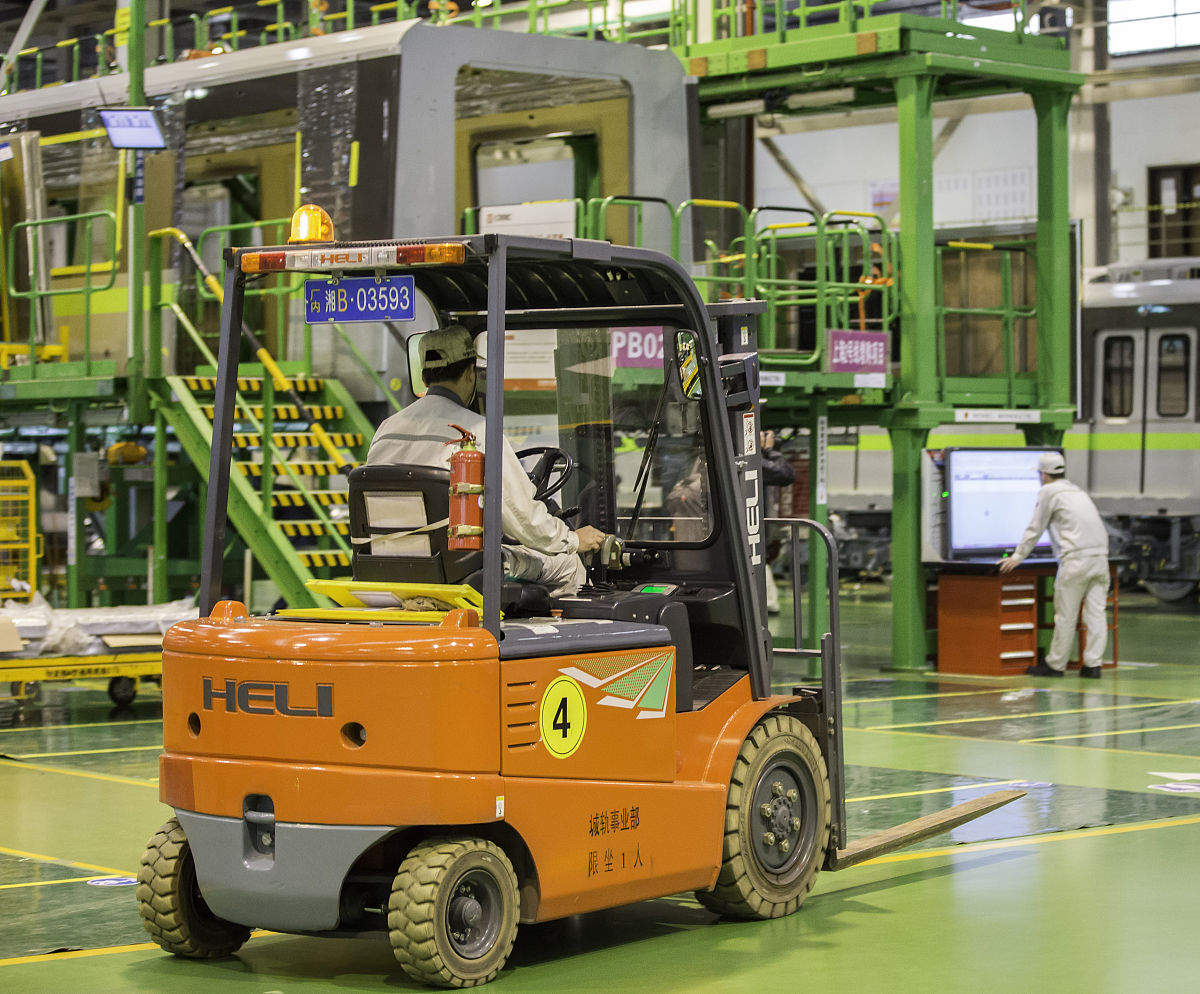 兰州报叉车培训班要学多久大概费用是多少