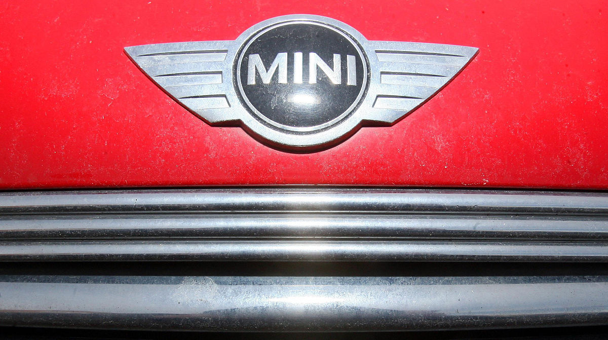 给宝马mini写个道歉文案