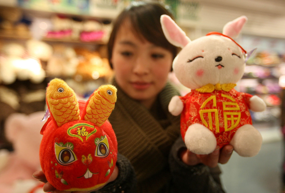 肖牛姑姑可以穿兔子图案衣服吗？侄女肖兔送礼物指南