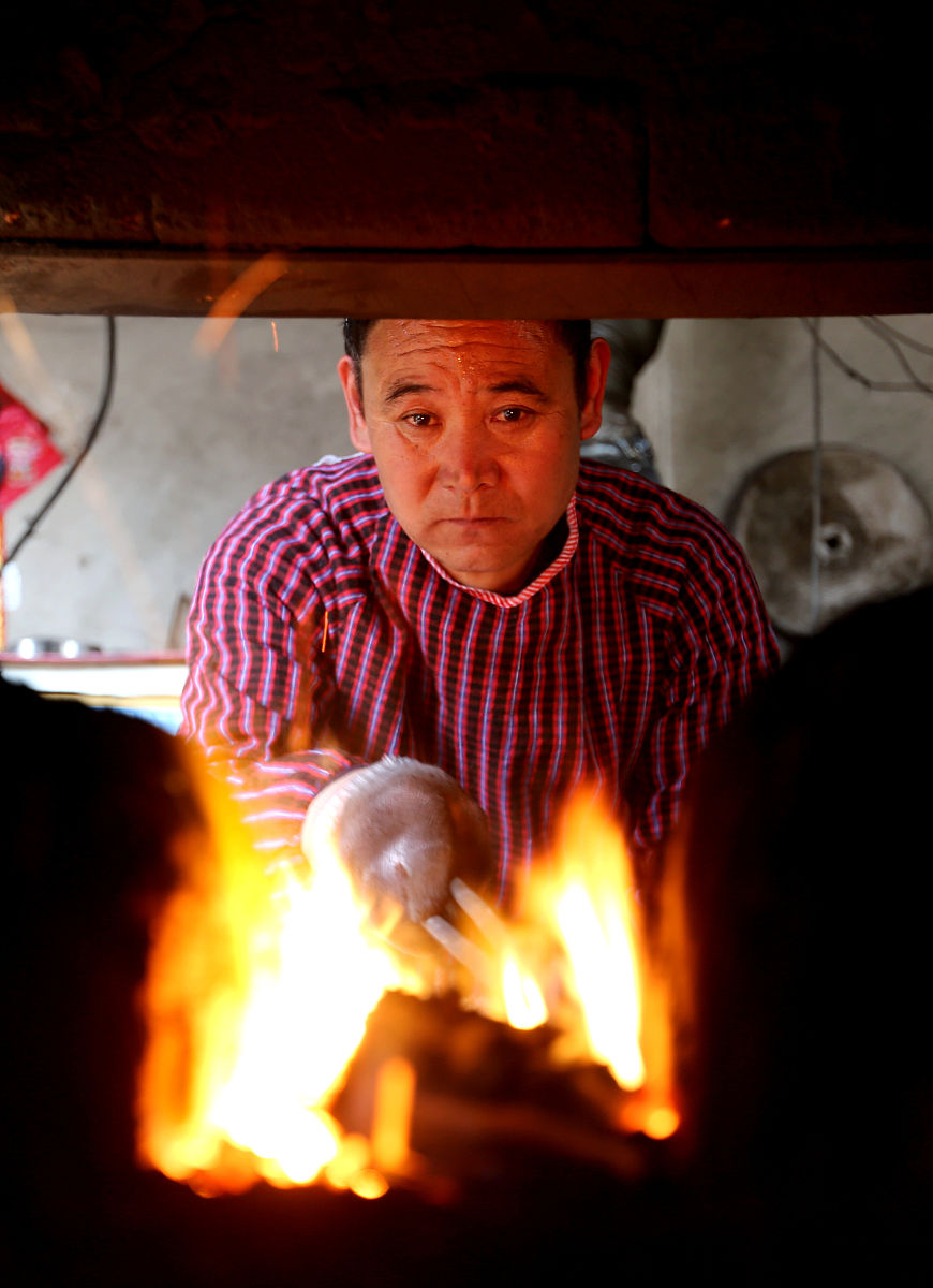 回火温度对材料硬度的影响：高温、中温、低温回火对比