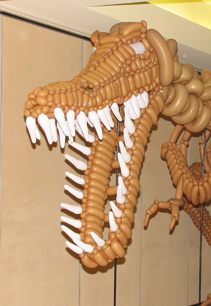 农村俗语：'能大能小是条龙，只大不小是条虫'，想要告诫什么？