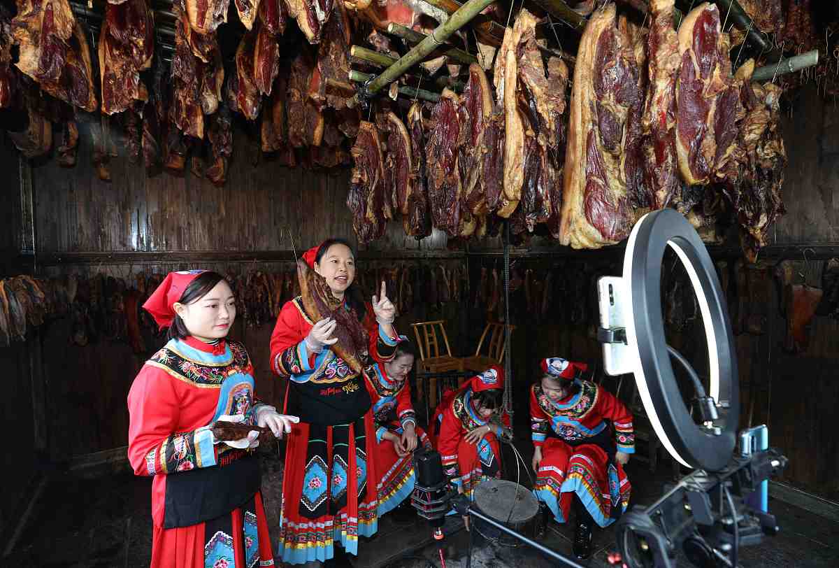 农产品直播电商对消费者行为的影响研究：以铁棍山药为例